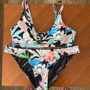 Bebe Bikini sz small